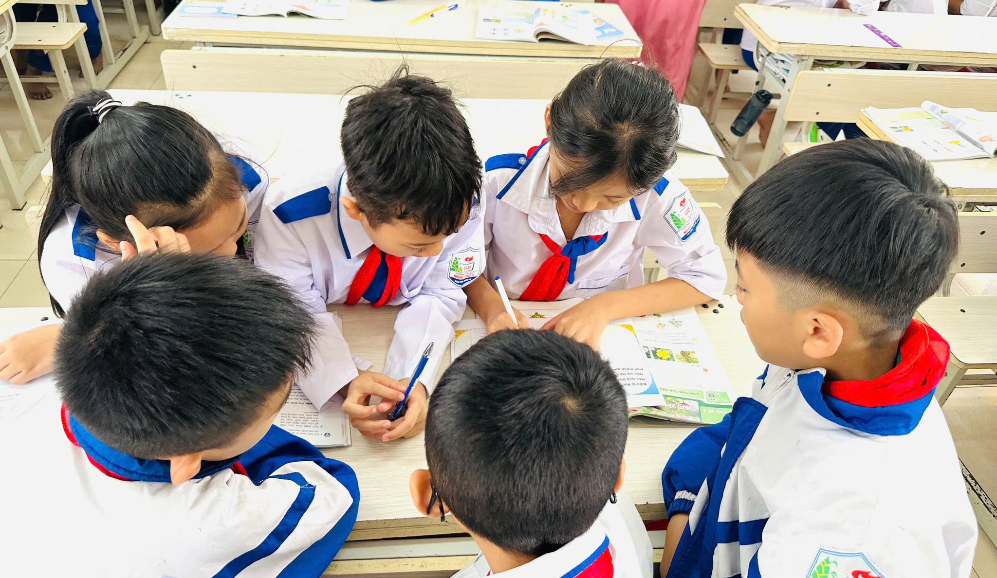 ♥️BỒI DƯỠNG GIÁO VIÊN THƯỜNG XUYÊN QUA HOẠT ĐỘNG THỰC TẬP TỔ ♥️