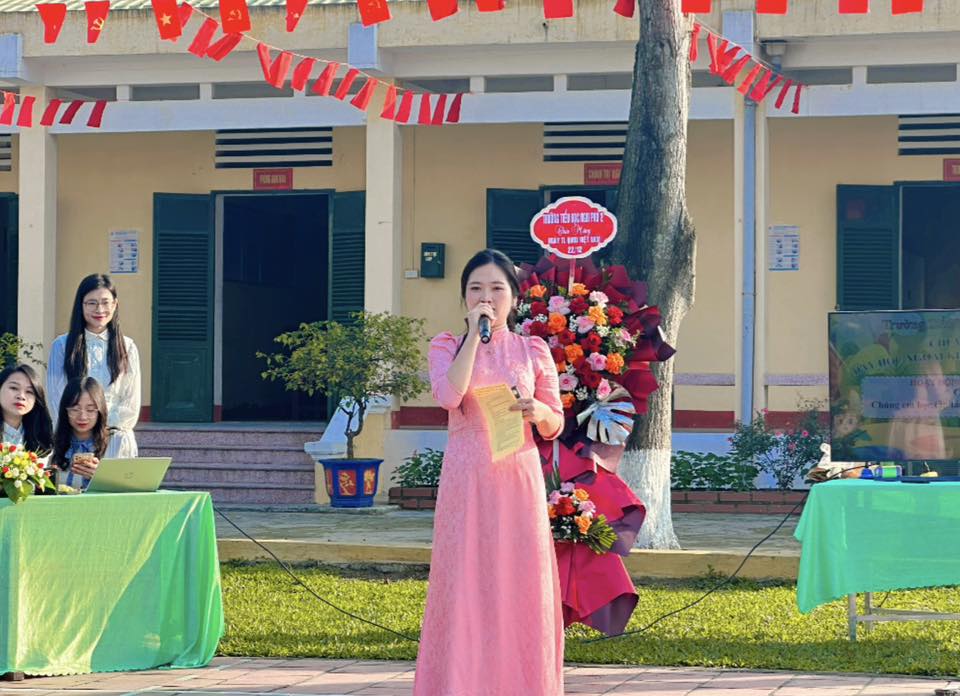 🌻CHUYÊN ĐỀ: DẠY HỌC NGOÀI KHÔNG GIAN LỚP HỌC HĐTN – CHÚNG EM HỌC TẬP TÁC PHONG ANH BỘ ĐỘI CỤ HỒ 🌻