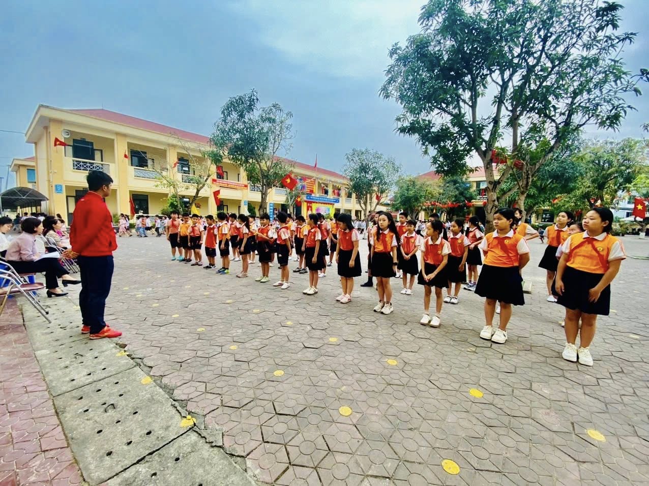 SINH HOẠT CHUYÊN MÔN – THỂ HIỆN NỘI DUNG NGHIÊN CỨU BÀI DẠY “SÔI NỔI - HIỆU QUẢ” 🌱