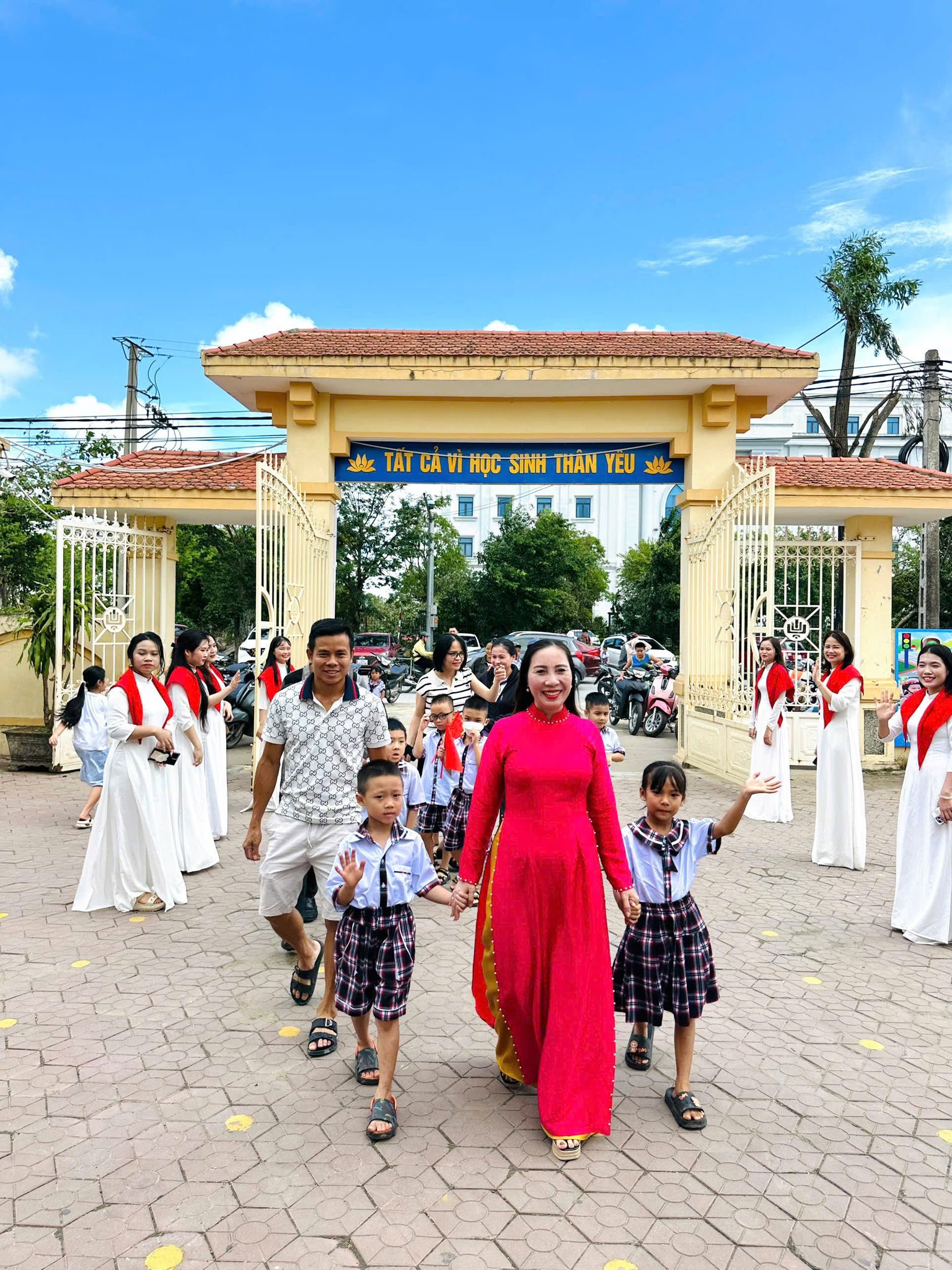 TRƯỜNG TIỂU HỌC NGHI PHÚ 2 HÂN HOAN NGÀY TỰU TRƯỜNG - NĂM HỌC 2025 – 2026