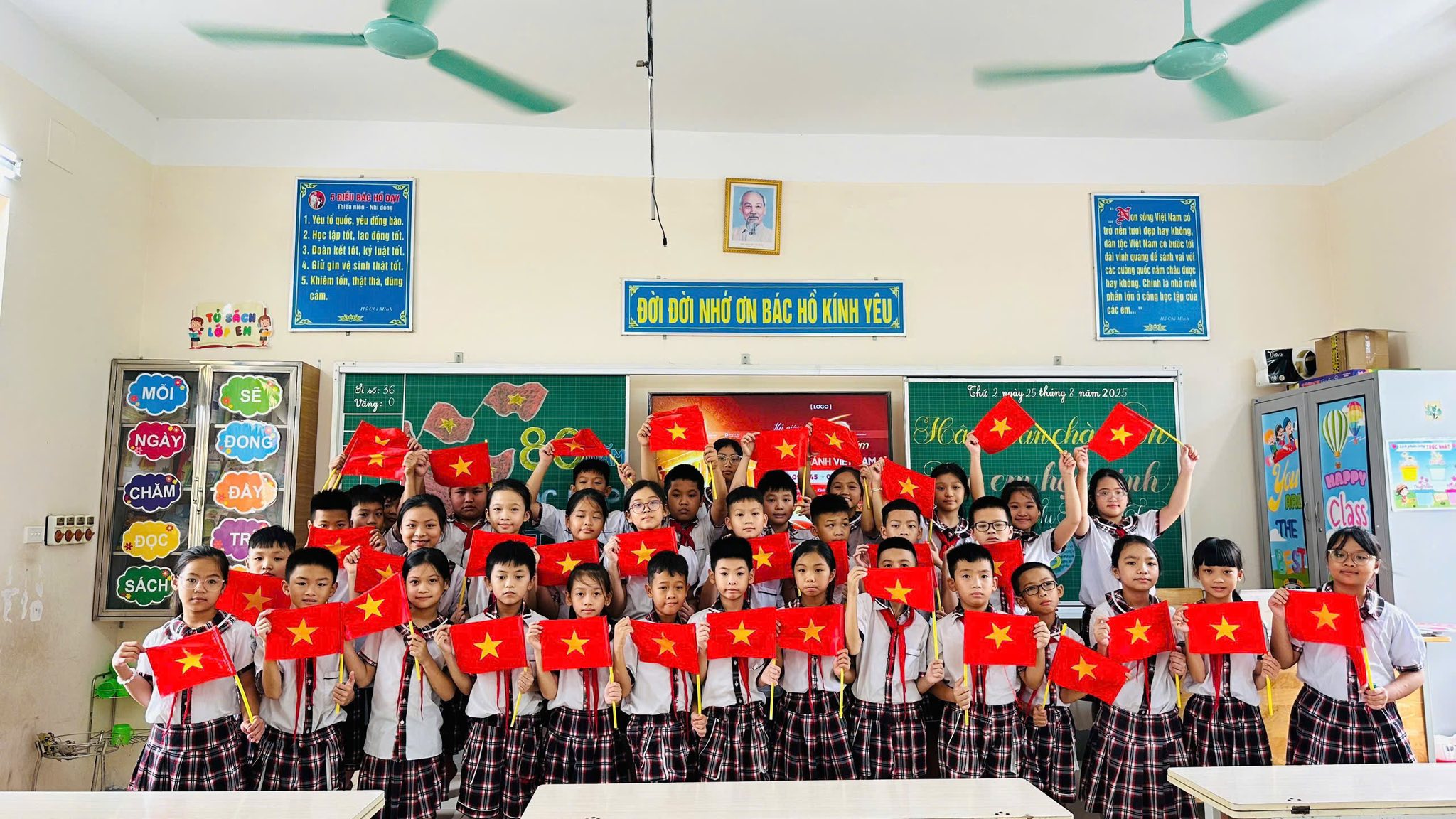 TRƯỜNG TIỂU HỌC NGHI PHÚ 2 HÂN HOAN NGÀY TỰU TRƯỜNG - NĂM HỌC 2025 – 2026