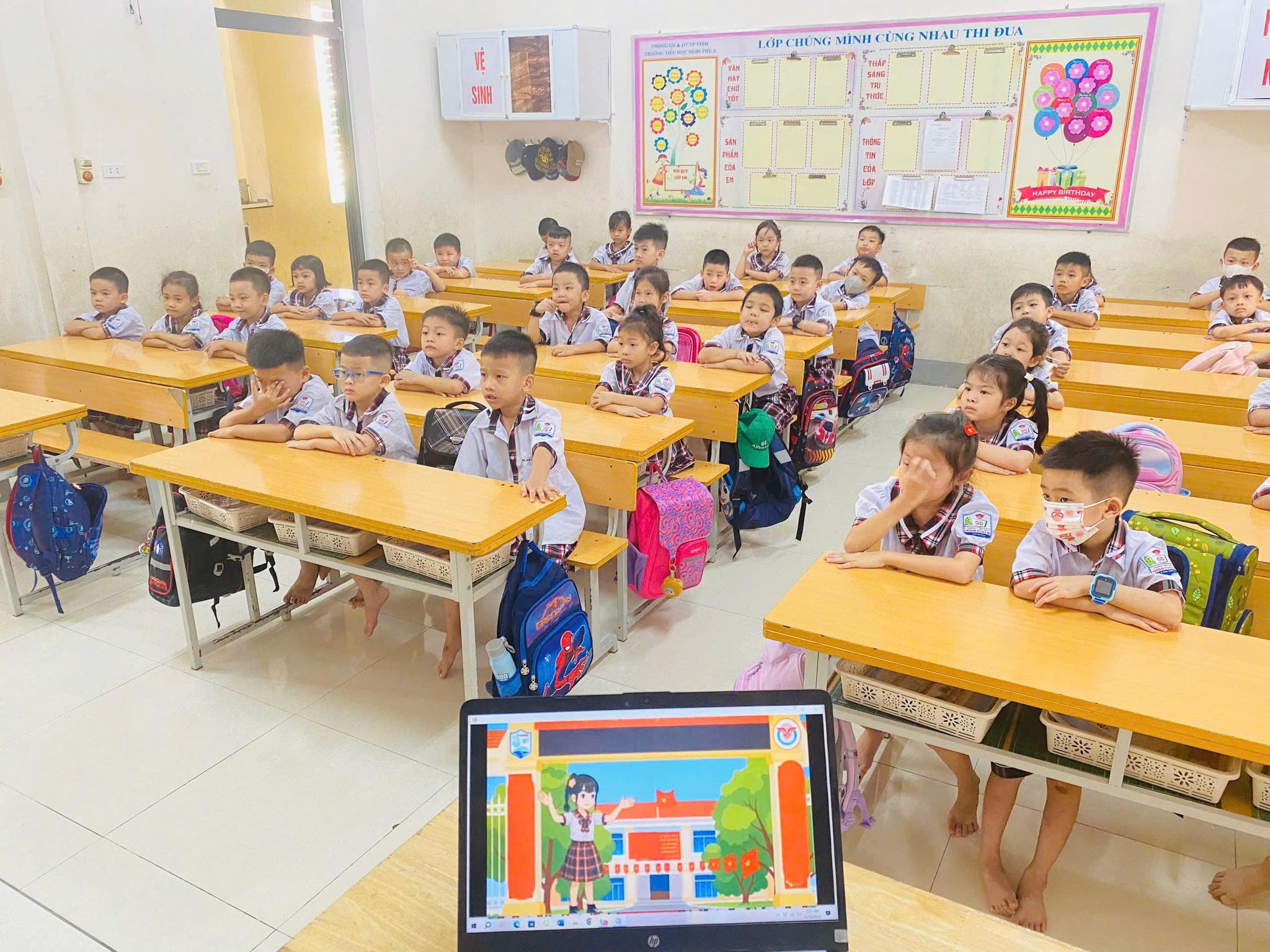 SINH HOẠT DƯỚI CỜ – TUẦN 2