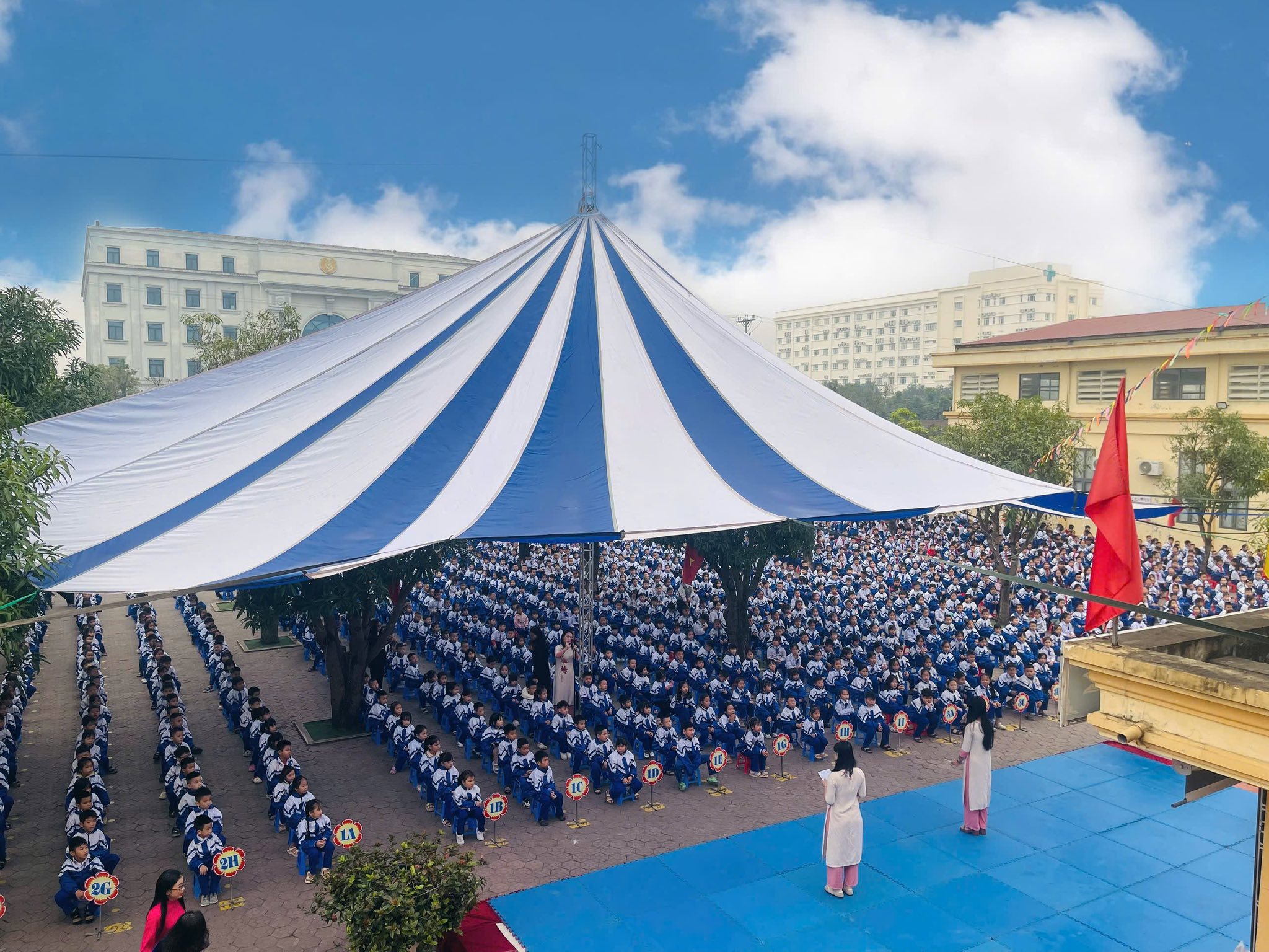 TRƯỜNG TIỂU HỌC NGHI PHÚ 2 PHỐI HỢP VỚI BẢO TÀNG NGHỆ AN – XÔ VIẾT NGHỆ TĨNH TỔ CHỨC CÂU LẠC BỘ “EM YÊU LỊCH SỬ” Chủ đề: XỨNG DANH BỘ ĐỘI CỤ HỒ