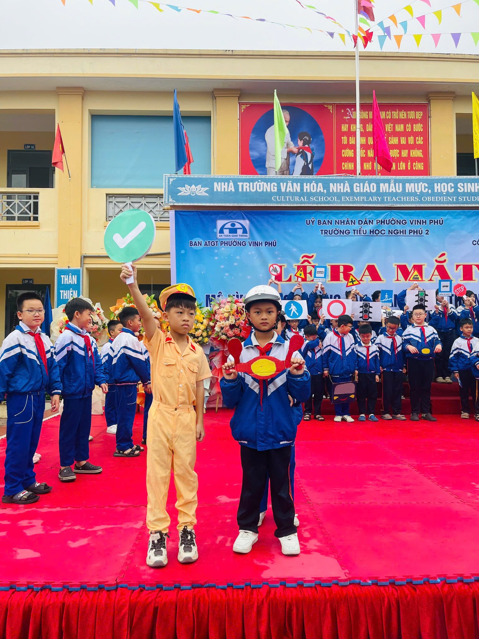 🚦LỄ RA MẮT MÔ HÌNH “CỔNG TRƯỜNG AN TOÀN – THÂN THIỆN – VĂN MINH”.🚦
