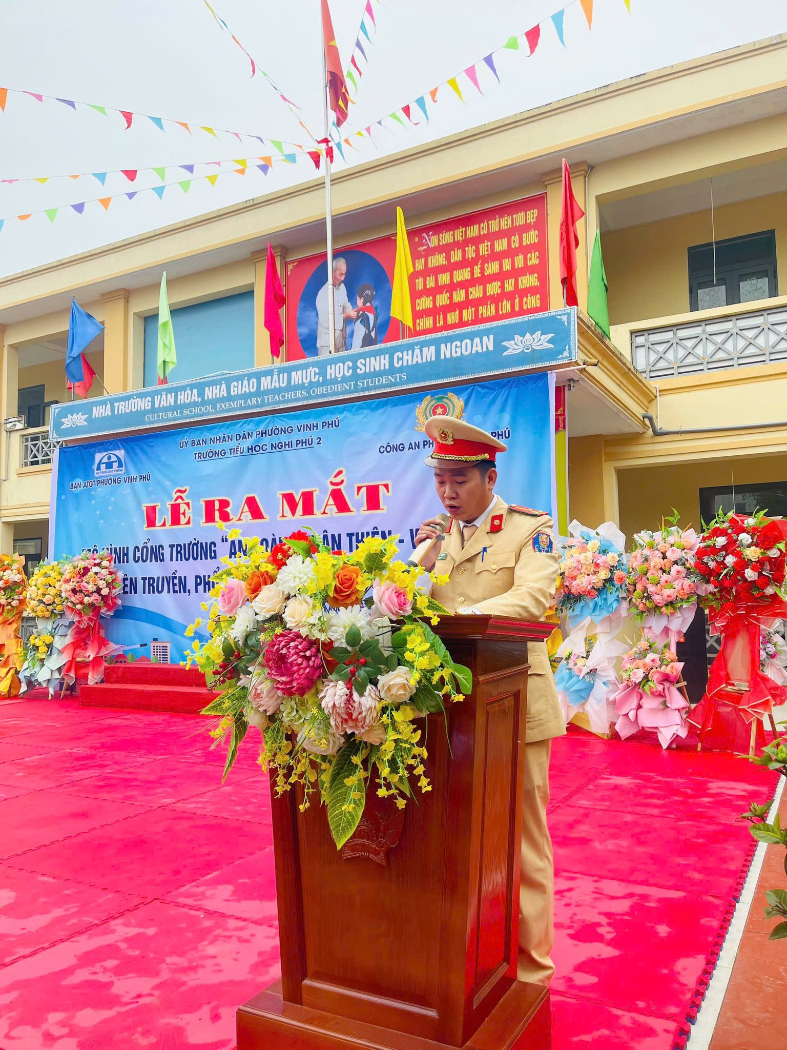 🚦LỄ RA MẮT MÔ HÌNH “CỔNG TRƯỜNG AN TOÀN – THÂN THIỆN – VĂN MINH”.🚦