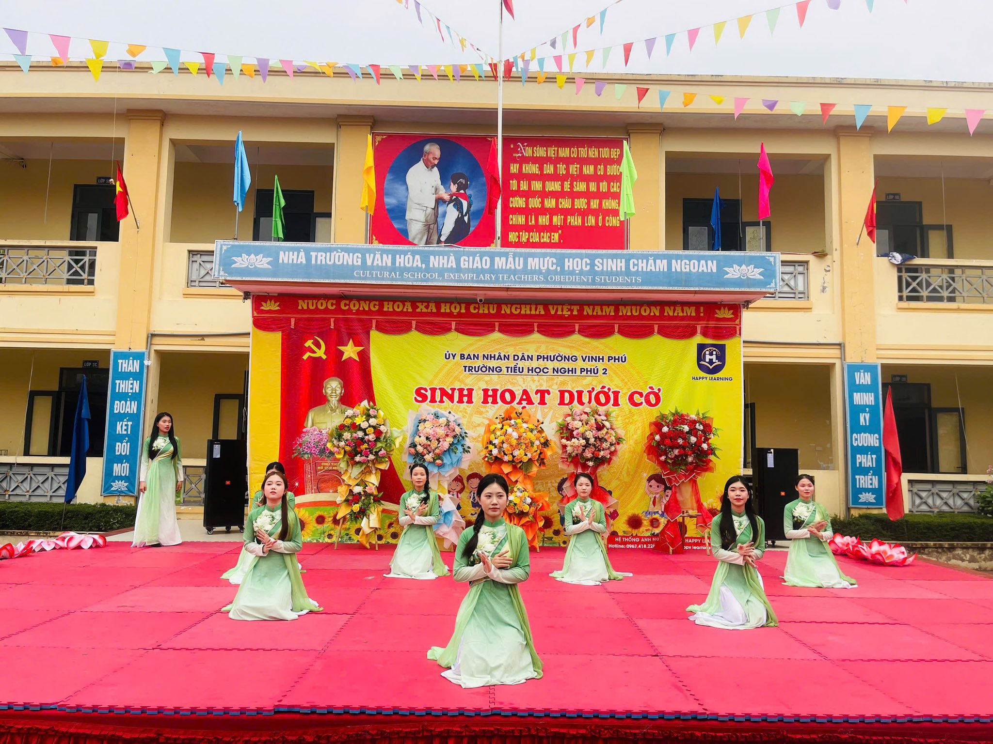 SINH HOẠT DƯỚI CỜ – ĐÓN ĐOÀN SINH VIÊN THỰC TẬP