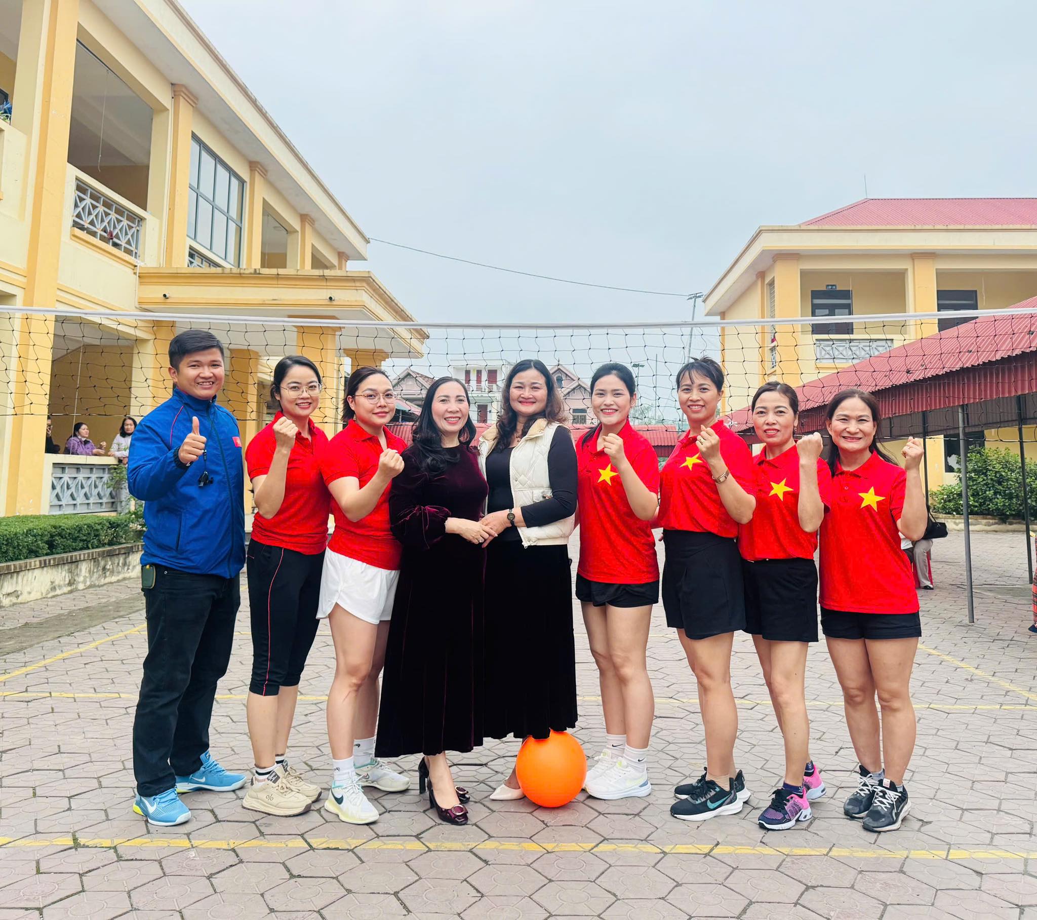 HƯỞNG ỨNG TUẦN LỄ CHÀO MỪNG NGÀY QUỐC TẾ PHỤ NỮ 8/3