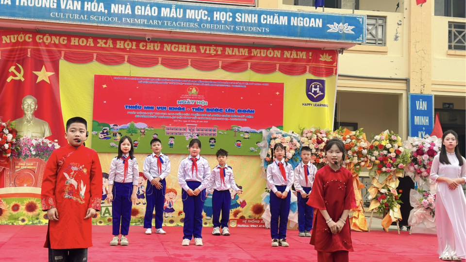 SINH HOẠT DƯỚI CỜ – CHỦ ĐỀ “THIẾU NHI VUI KHỎE – TIẾN BƯỚC LÊN ĐOÀN”💐