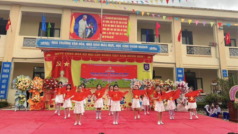 SINH HOẠT DƯỚI CỜ – CHỦ ĐỀ “THIẾU NHI VUI KHỎE – TIẾN BƯỚC LÊN ĐOÀN”💐