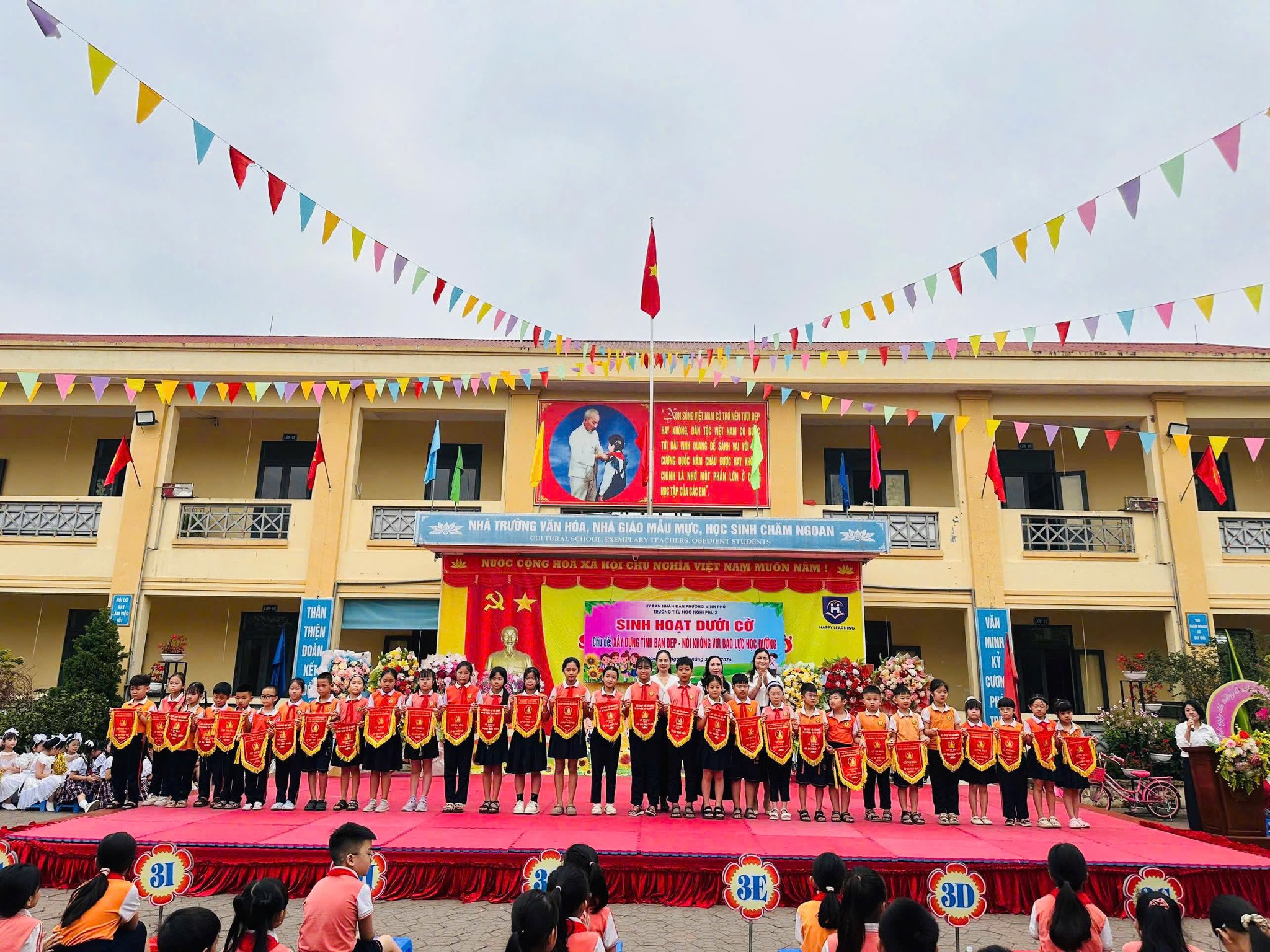 🌺SINH HOẠT DƯỚI CỜ – CHỦ ĐỀ “XÂY DỰNG TÌNH BẠN ĐẸP – NÓI KHÔNG VỚI BẠO LỰC HỌC ĐƯỜNG”🌺