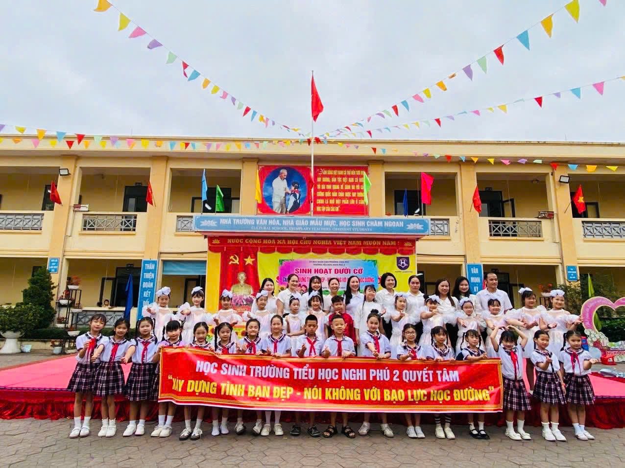 🌺SINH HOẠT DƯỚI CỜ – CHỦ ĐỀ “XÂY DỰNG TÌNH BẠN ĐẸP – NÓI KHÔNG VỚI BẠO LỰC HỌC ĐƯỜNG”🌺