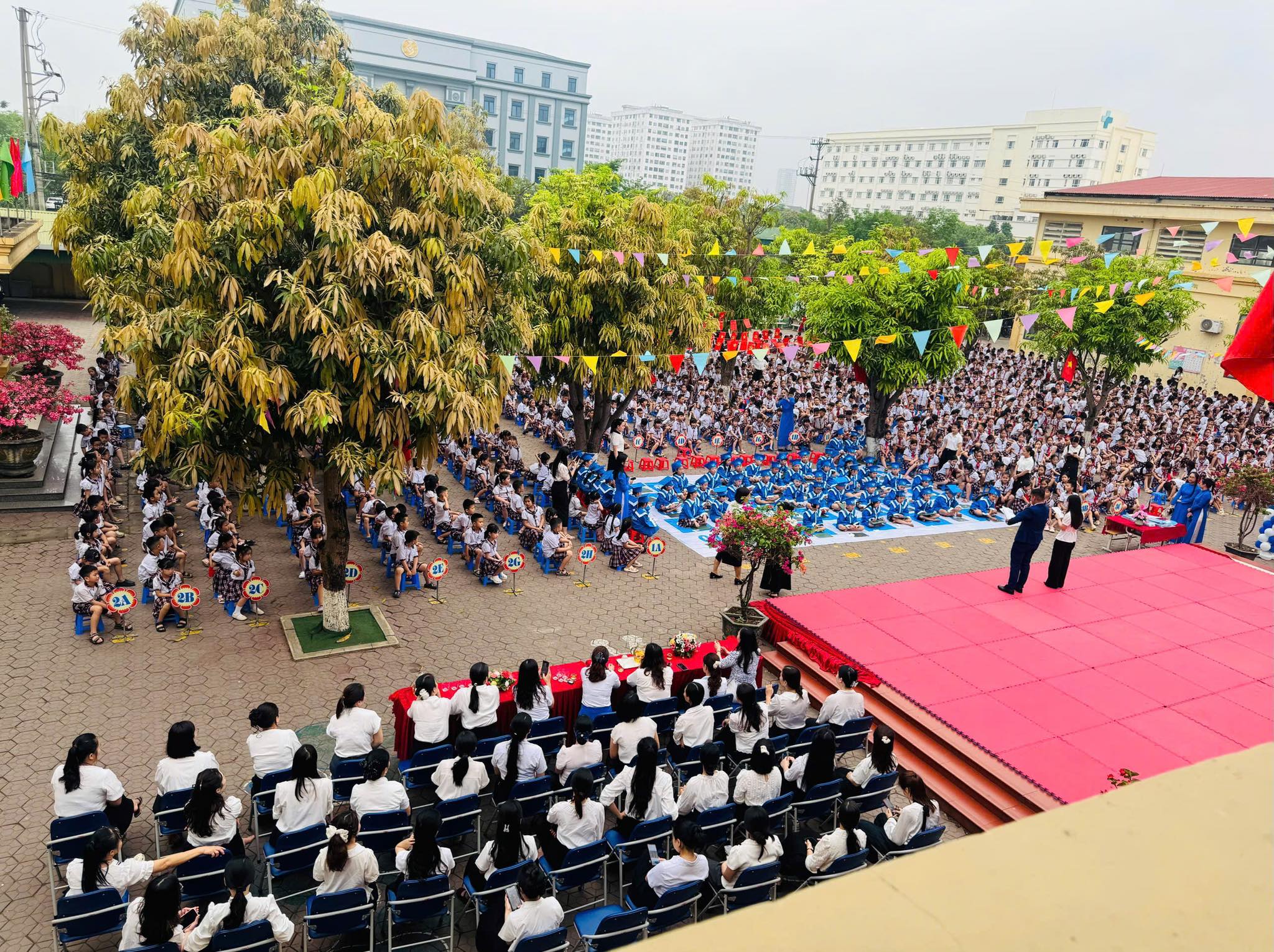 📚✨ NGÀY HỘI SÁCH VÀ VĂN HOÁ ĐỌC KẾT HỢP CÂU LẠC BỘ TIẾNG ANH ✨🔔